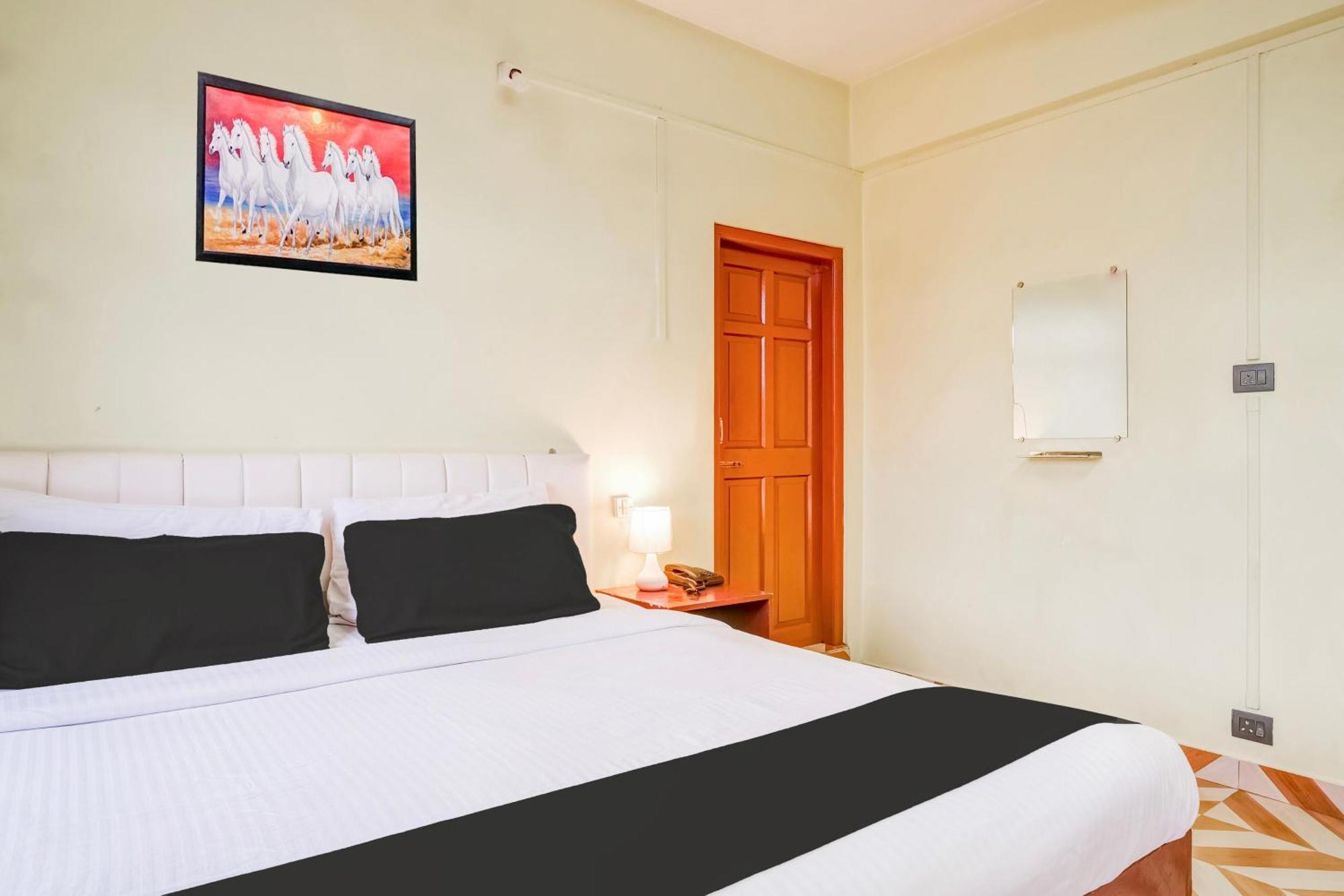Super Hotel O Rynjah ชิลลอง ภายนอก รูปภาพ